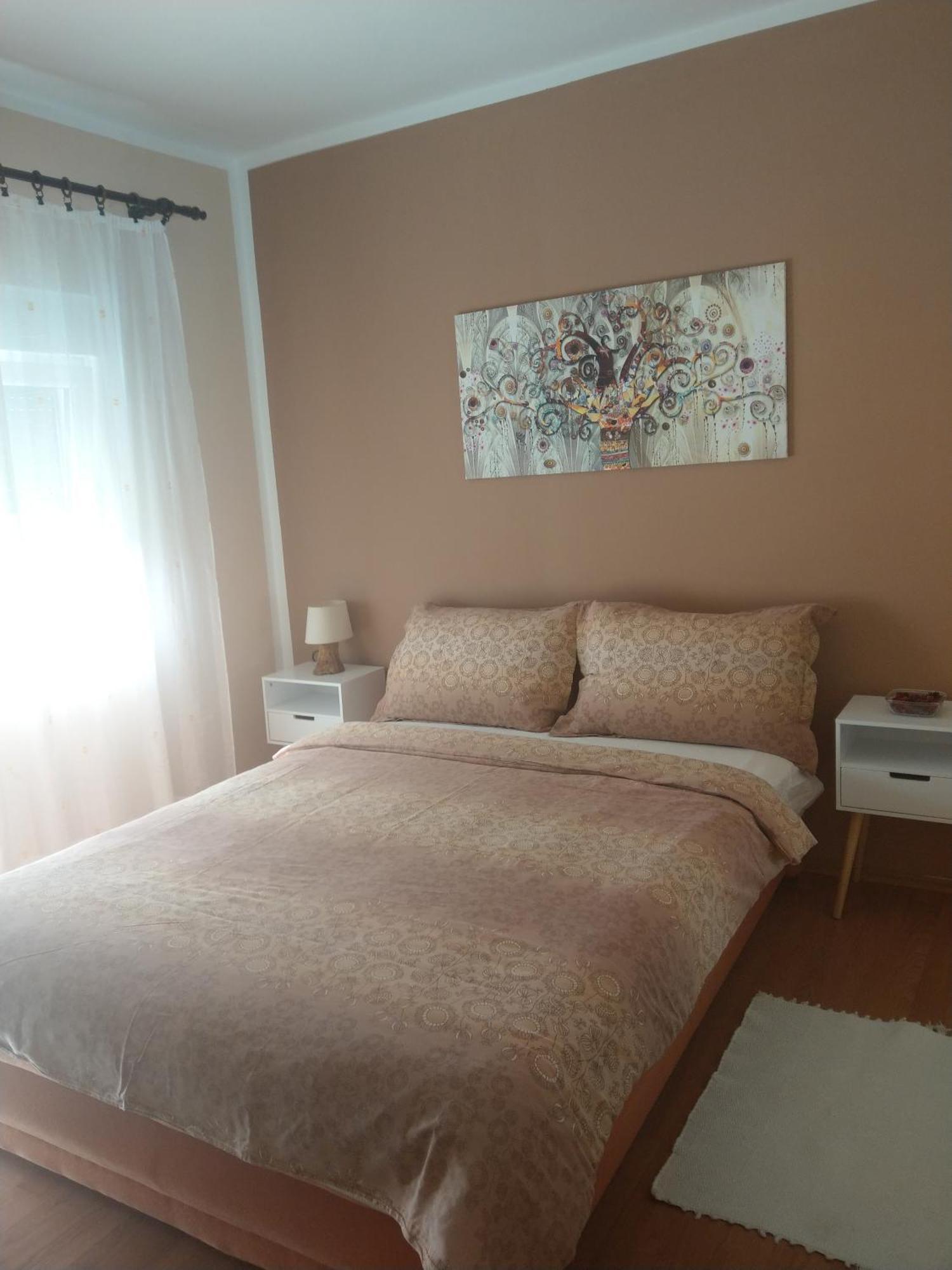 Apartmán Senkini Dvori Sutomiscica Exteriér fotografie