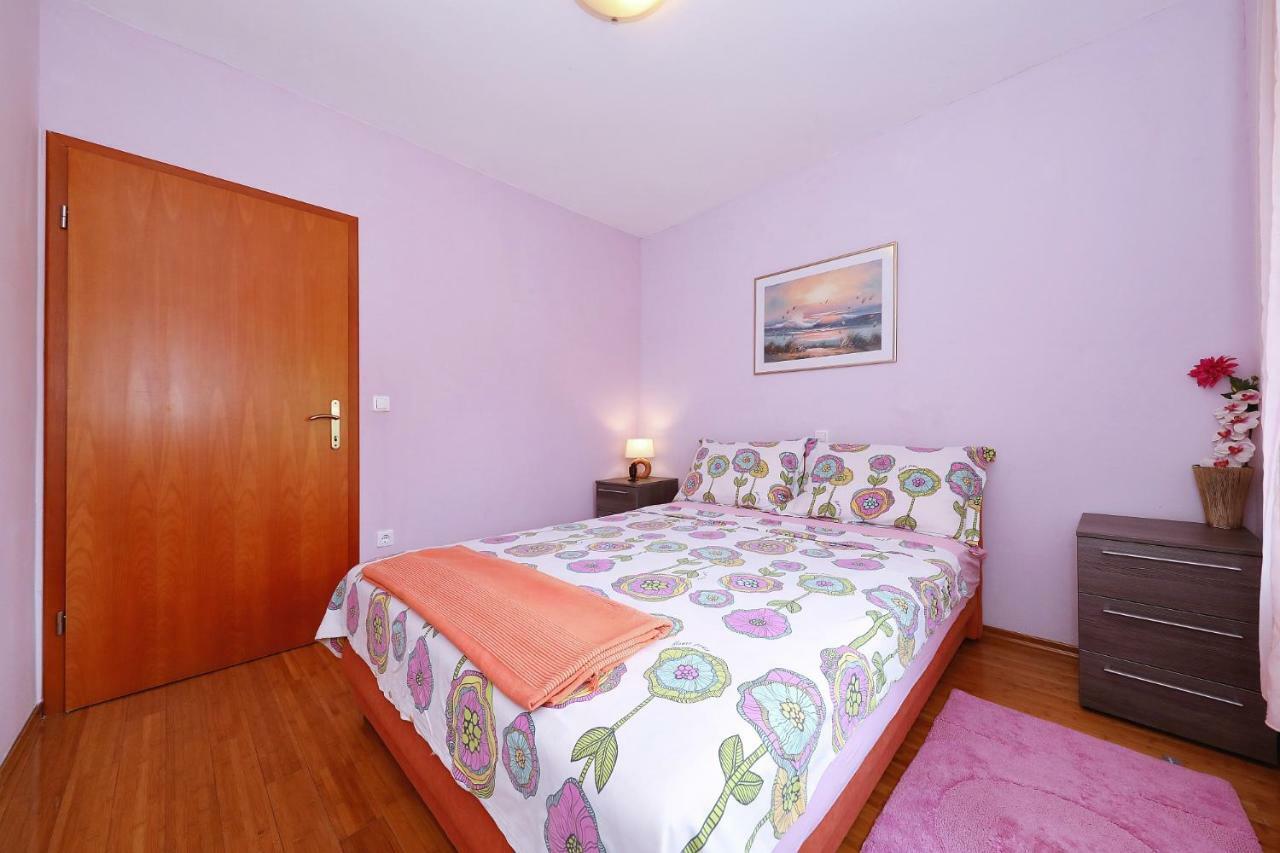 Apartmán Senkini Dvori Sutomiscica Exteriér fotografie
