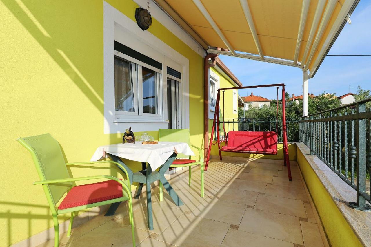 Apartmán Senkini Dvori Sutomiscica Exteriér fotografie